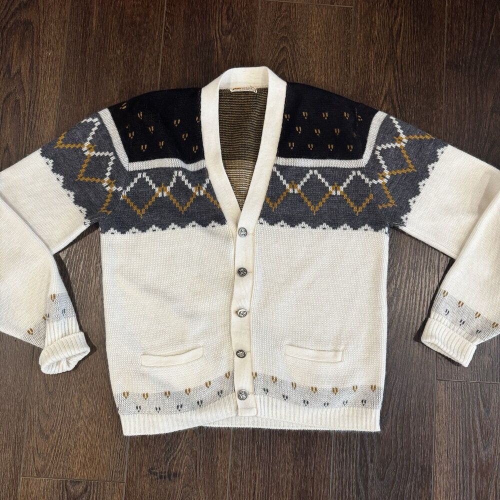 Vintage Puritan Sportswear Cardigan Sweater Size 40 M Cream Fair Isle Grandma